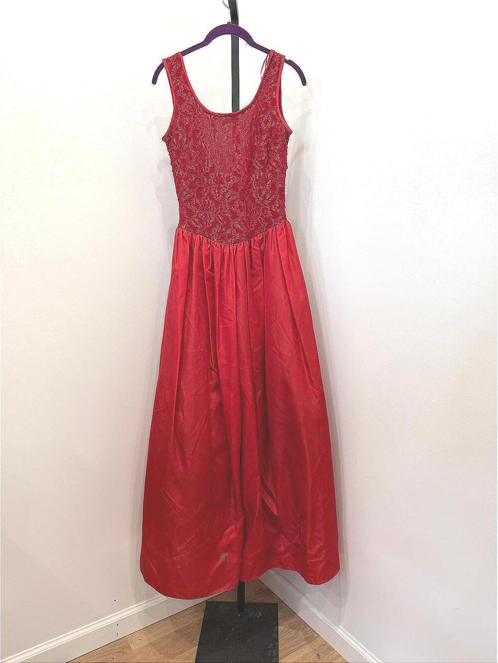 Jessica McClintock Gunne Sax 7/8 Red Sleeveless Maxi Dress Embroidered Bodice